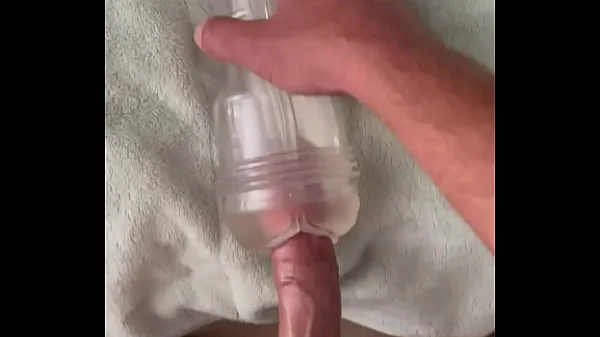 Vocal male fucking his fleshlight