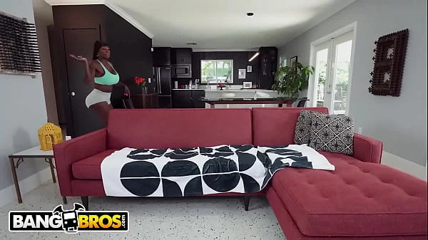 BANGBROS - Ebony Mystique Squirting On Thy Neighbor Jay Bangher