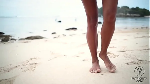 Naughty Asian babe Puri Cinta cum multiple times