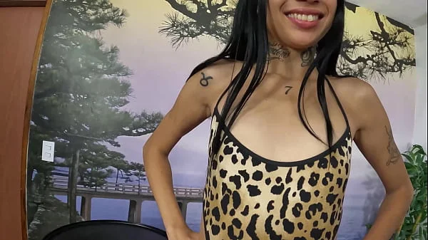 Eva Perez na HardBrazil por trás das câmeras