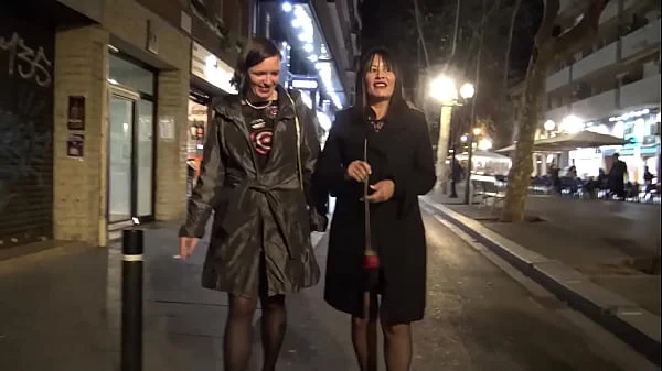 Orgy avec une belle mature espagnol et une milf salope baiseuse