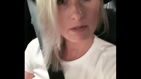 Omg so risky! Tight pussy fingered to orgasm in the public car park