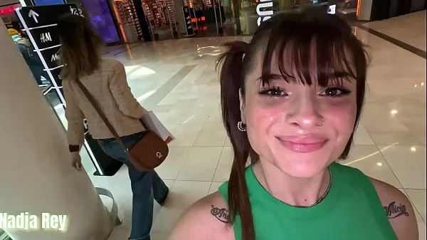 PUBLIC SEX y CUMWALK Nadja Rey gets Horny in the parking