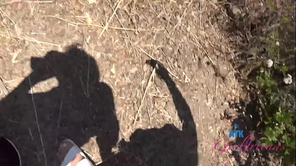 Amateur blonde Jill Taylor hanging out on this date and sucking cock in the car POV Blowjob