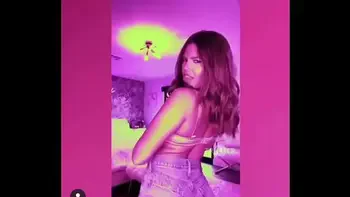 Channel West Coast booty twerk