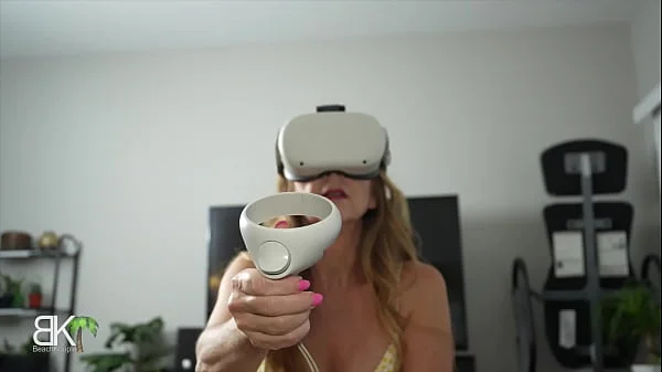 Dumb StepMom Tricked by VR Gamer StepSon - 3of3