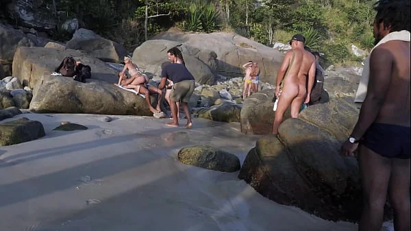 Cute Brazilian Heloa Green fucked in front of more than 60 people at the beach (DAP, DP, Anal, Public sex, Monster cock, BBC, DAP at the beach. unedited, Raw, voyeur) OB237