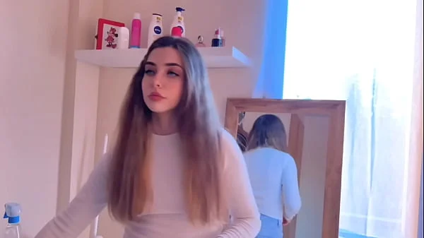 I'm going to clean a new client's house, I didn't want to go but my boss needed me, the client caught me by surprise and fucked my pussy very hard, he came inside me