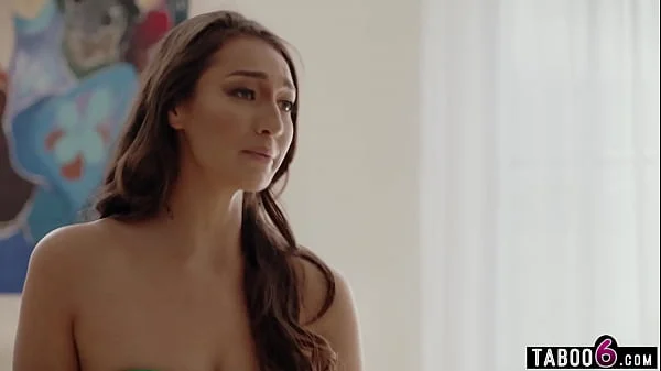 Air conditioning broke and things got heated for MILF Bella Rolland