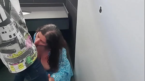 Stepmom was Fucked in the Toilet of the Shopping Center