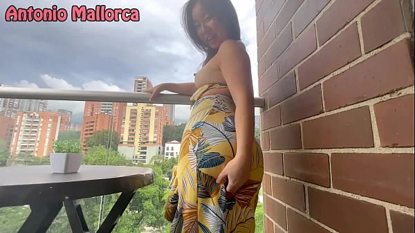 Playful Asian Girlfriend Gets Big Cumshot on her ASS