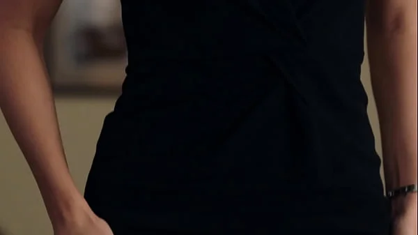 Margot Robbie crotch - BOMBSHELL - flash, audition, legs, upskirt, panties