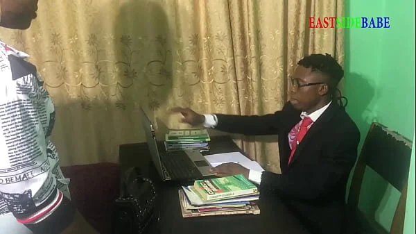 My lecturer insisted to fucked me before passing my exam