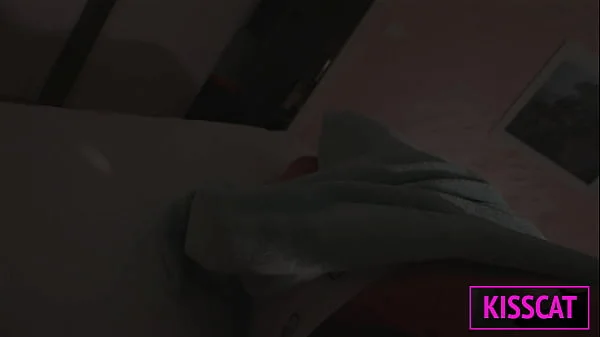 S2E2: Step mom lets step son lie in share bed and jerking him, but unexpected hard fuck with facial