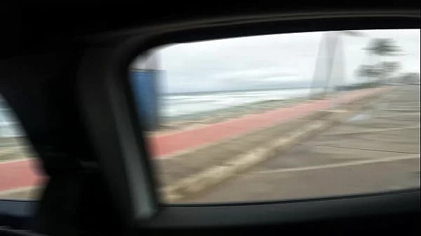 Paula Soares vendedora de doces baiana entra no carro e leva gozada dentro