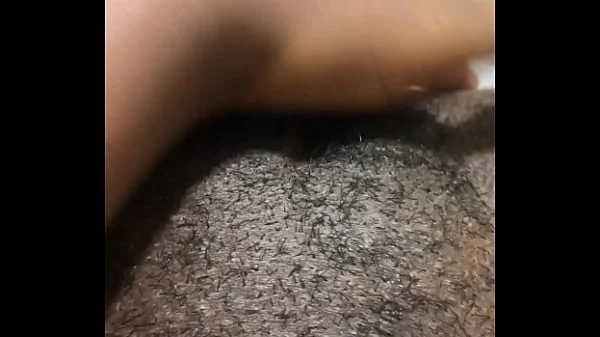 I’m so horny I can’t stop fingering my pussy