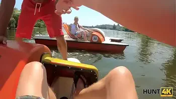 HUNT4K. Coqueta dama con formas naturales obtiene buen dinero