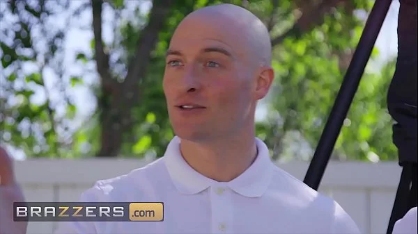 Gorgeous Babe (Havana Bleu) Riding (Zac Wild) Dick - Brazzers