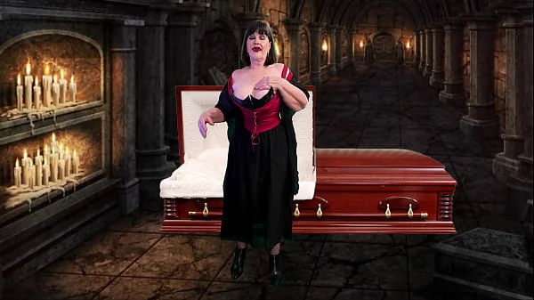 Granny Peggy Sue: Pegging, Cocksucking Cum Swallowing Vampire