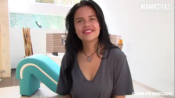 Bubble Butt Chick (Selena Gomez) Pounded Missionary After Being Seduced Into Sex - CARNE DEL MERCADO