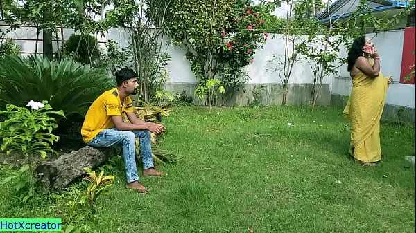 Indian Hot Bhabhi Sex with Unknown Young Boy! Plz Cum Inside