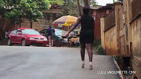 the job interview of Lulu vroumette from Cameroon.  She uses all her seduction strategies to convince the employer.  To live exclusively on LULU VROUMETTE CMR