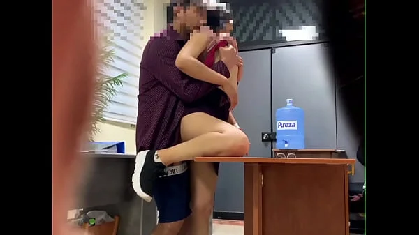 Camara espia oficina del director del Instituto México