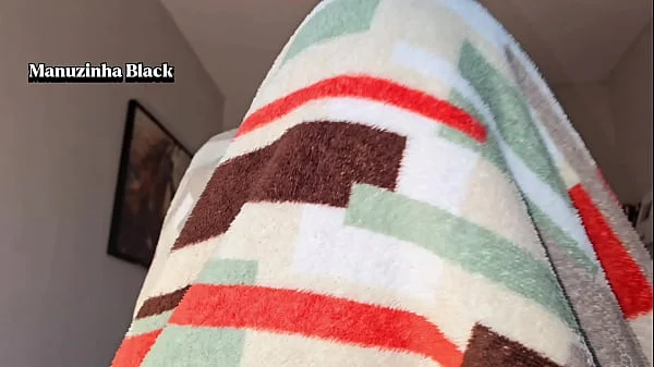 Tinha muito tempo que tava afim de sentar na pica dele,e eu como sou uma ninfeta não deixei passar a oportunidade