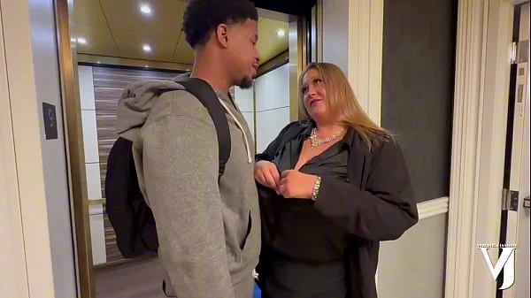 Premium Guest Servicer ft Harry Long