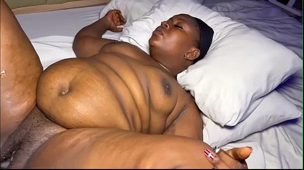 Watch how BBW mistress bounce on this cock