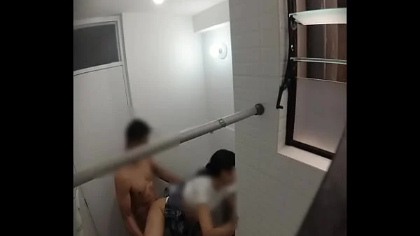 espiando a profesora española follando con su amante