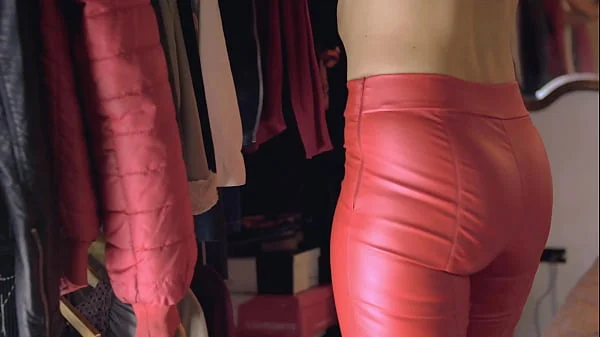 WORKING AS PROSTITUTE EATING BALLS WITH MY ASS