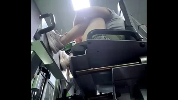 Extreme squirting in the gym