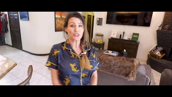 Spending Spring Break With My Sexy Step Aunt Part 1 Coco Vandi