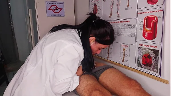 Ereção na frente da enfermeira