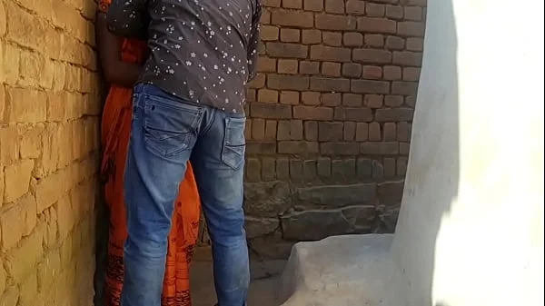 18 sal ki Badi Gand Wali sauteli bahan ki chudai