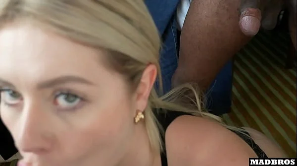 A Super Good French Blonde Still Stays To Be Fucked In The Hotel Room !!!