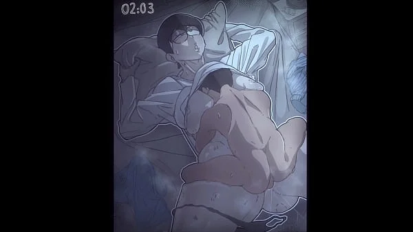 Una Mujer Madura Ordeña Las Bolas De Un Joven Colágeno