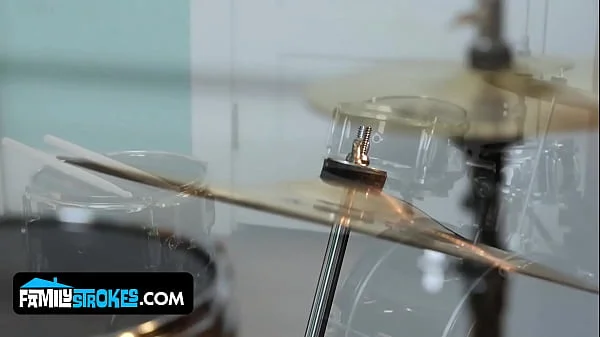 Hot Step Sisters Gal Ritche & Aubree Valentine Become BFFs (Step Brothers Parody) - SFW Full Movie