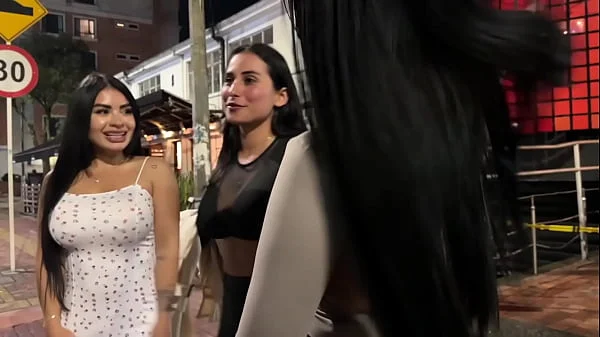 I get turned on by fucking in front of my friends, we end up in a horny orgy - ALEJANDRA PALACIOS