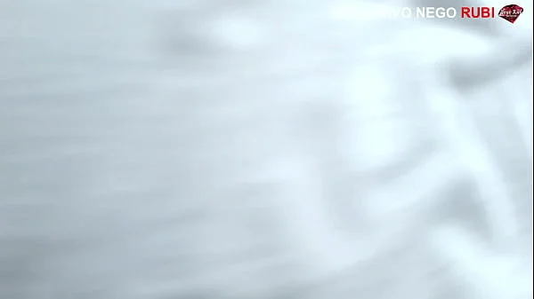 SONHO DE CORNO - VER SUA ESPOSA DANDO OPRA VARIOS PAUZUDOS E AINDA VARIAS PESSOAS NA PRAIA SÓ OLHANDO ELA DAR