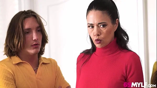 Romi Rain Private Swap Show