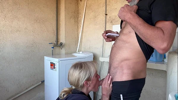 ACCIDENTAL HOMEMADE SEX WITH THE NEIGHBOUR - BLOWJOB AND DEEP THROAT IN THE LAUNDRY ROOM - CUM IN MOUTH