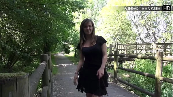 big boobs 18 year Lucie does her first porn casting