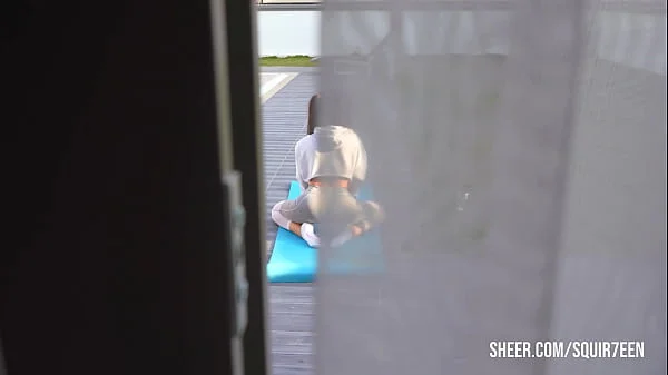 Cheating wife gets a huge squirt from her husband's friend