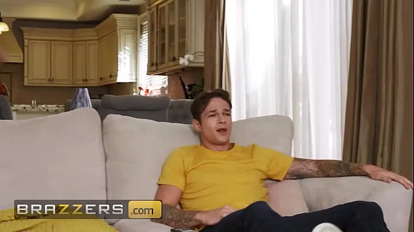 BRAZZERS - Daisy Taylor Gets Spit Roasted By Dante Colle And Jayden Marcos Before Milking Their Cocks