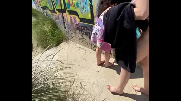 Vlog : 4 Friends Lost Between the Dunes and the Beach