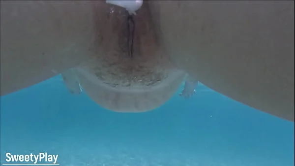 Creampie underwater, cum dump swimming after beach orgy