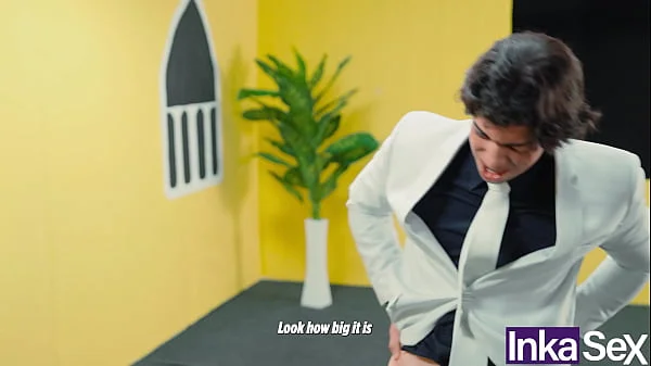 El Pichulin Colorado se folla a Colombiana culona y le mete su chipote chillón.