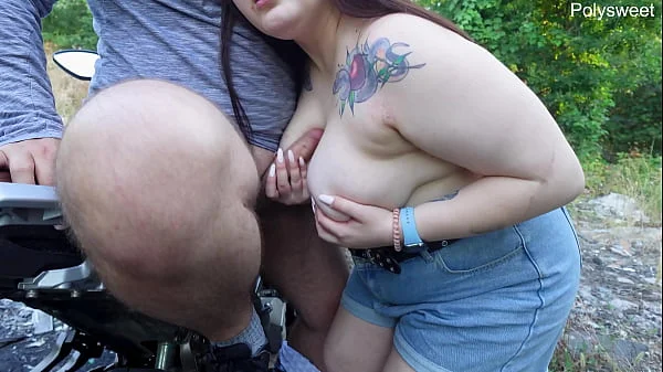 A moto milf fucked a guy after hot sex